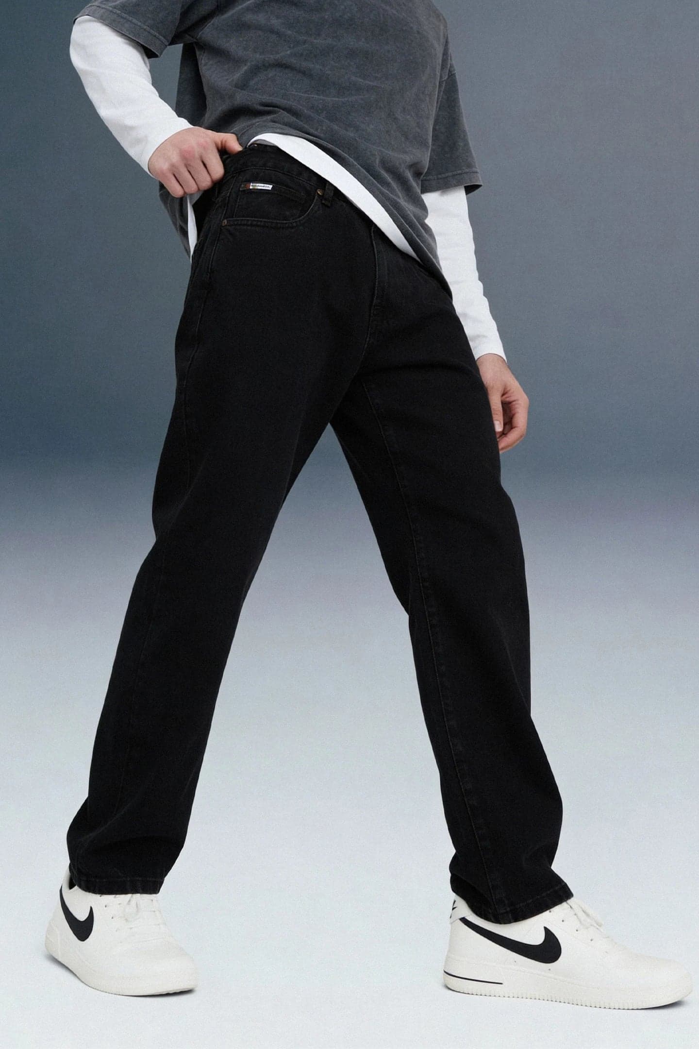 Black Mid Rise Men's Straight Jeans