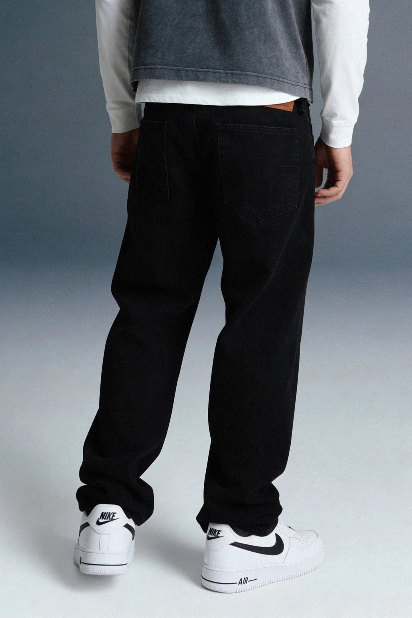 Black Mid Rise Men's Straight Jeans - thumbnail 2